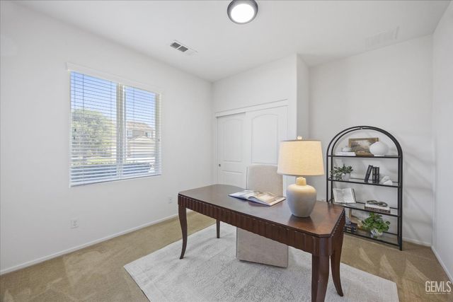 15530 Montalone Place, Bakersfield, CA 93314