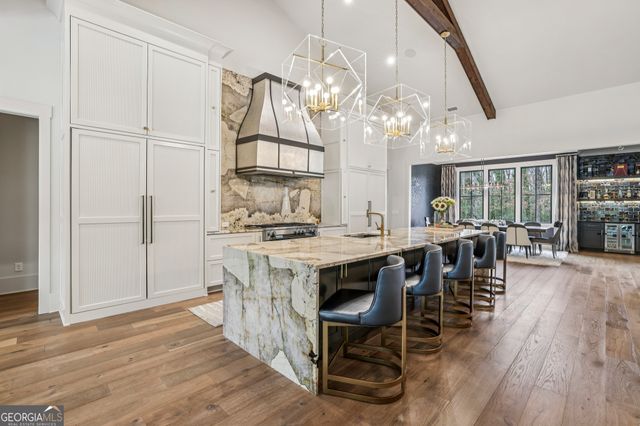 6055 Riverside Drive, Atlanta, GA 30328