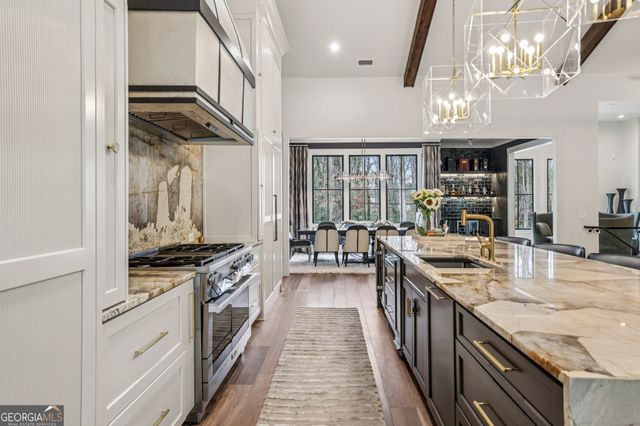 6055 Riverside Drive, Atlanta, GA 30328