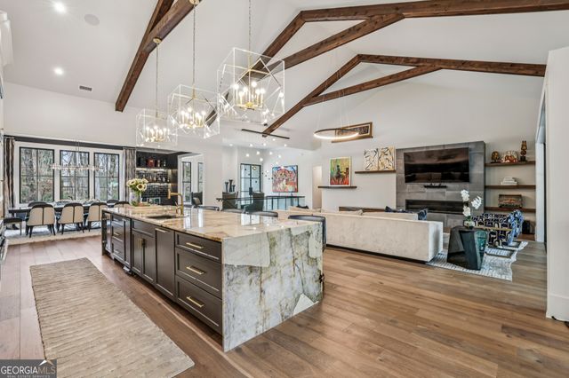 6055 Riverside Drive, Atlanta, GA 30328