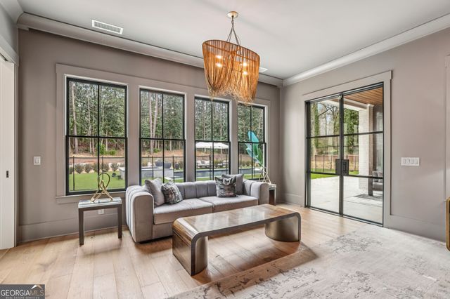 6055 Riverside Drive, Atlanta, GA 30328