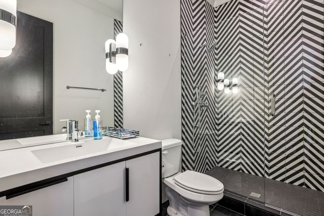 6055 Riverside Drive, Atlanta, GA 30328