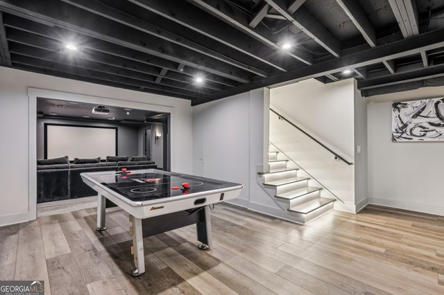 6055 Riverside Drive, Atlanta, GA 30328