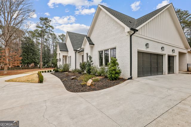 6055 Riverside Drive, Atlanta, GA 30328