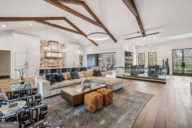 6055 Riverside Drive, Atlanta, GA 30328