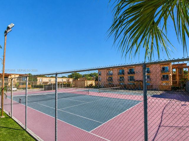 7155 Miami Lakes Drive P4, Miami Lakes, FL 33014