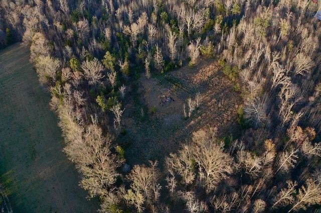 2467 Highway 100 W, Decaturville, TN 38329