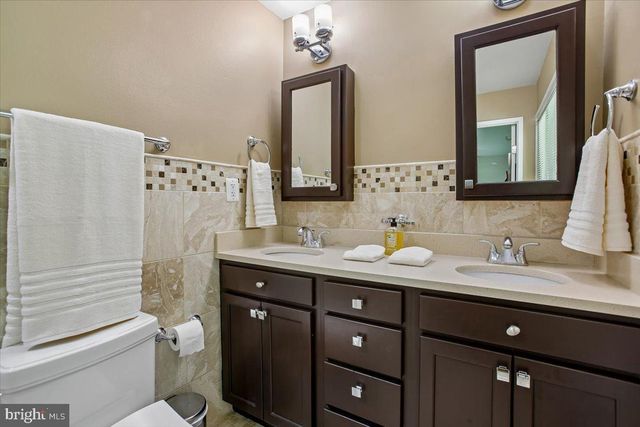 8308 LILLY STONE DR, Bethesda, MD 20817