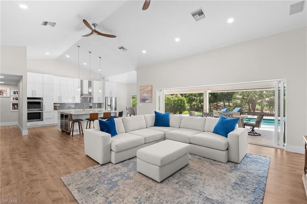 245 Monterey DR, NAPLES, FL 34119 — photo 4