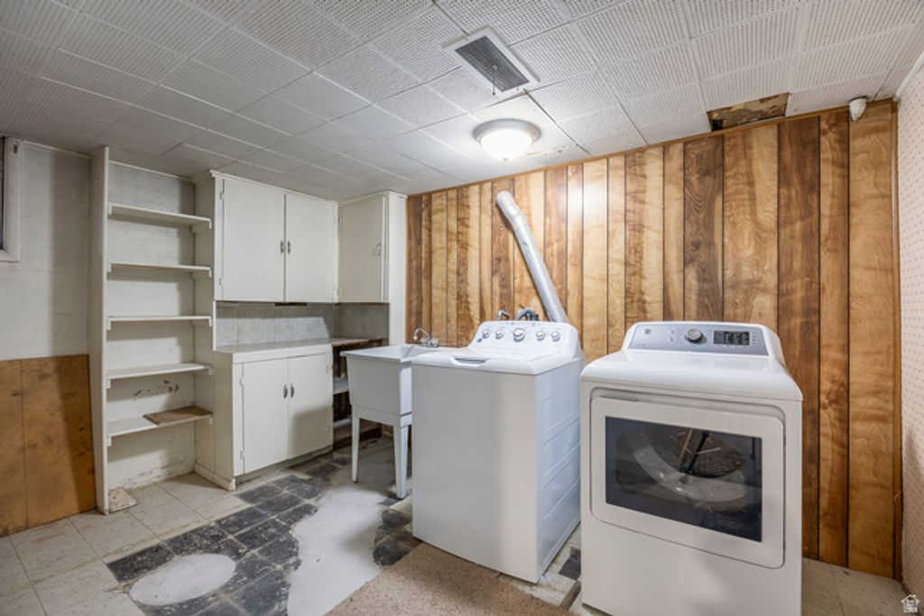 Image 22 of property listing at 6326 W 3500 S, West Valley City, UT 84128