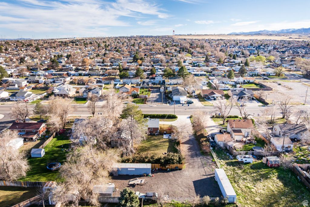 Image 49 of property listing at 6326 W 3500 S, West Valley City, UT 84128