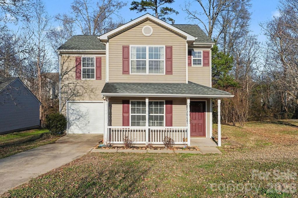 534 Canopy Court, Clover, SC 29710