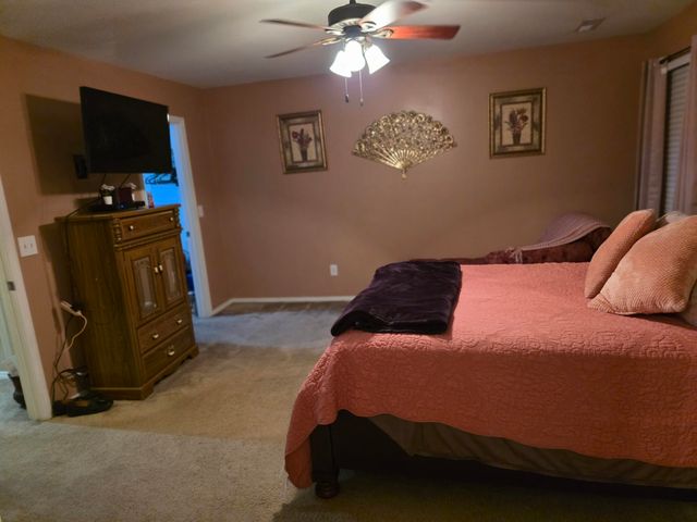 8896 Arbor Glen Drive, North Charleston, SC 29420