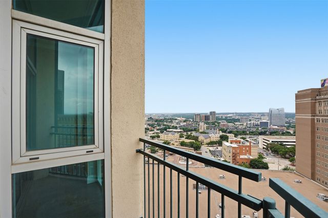 500 Throckmorton Street 1605, Fort Worth, TX 76102