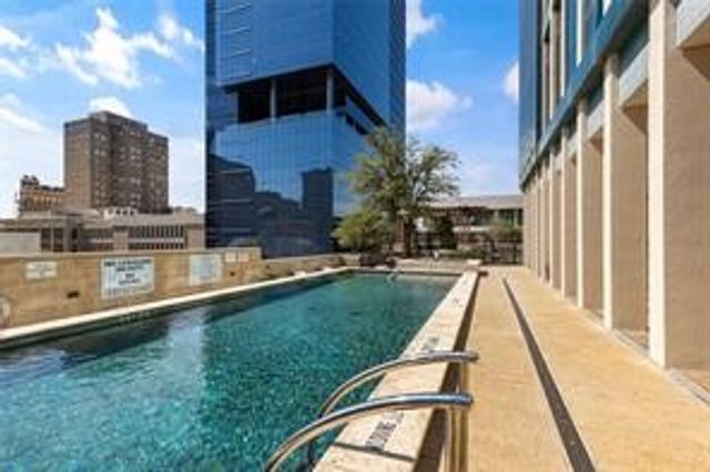 500 Throckmorton Street 1605, Fort Worth, TX 76102