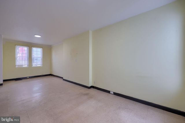 342 BEAVER ST, Lancaster, PA 17603