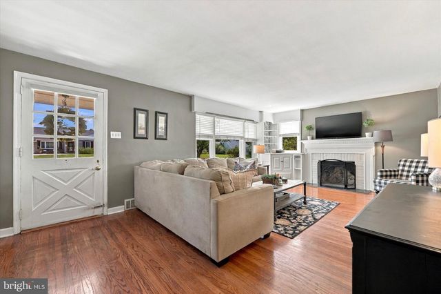 611 ARLINGHAM RD, Flourtown, PA 19031