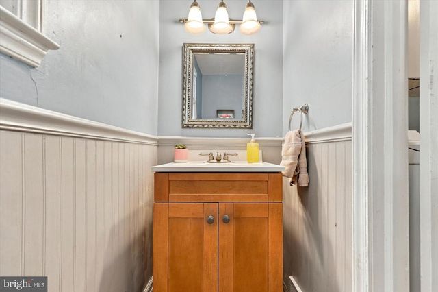 611 ARLINGHAM RD, Flourtown, PA 19031