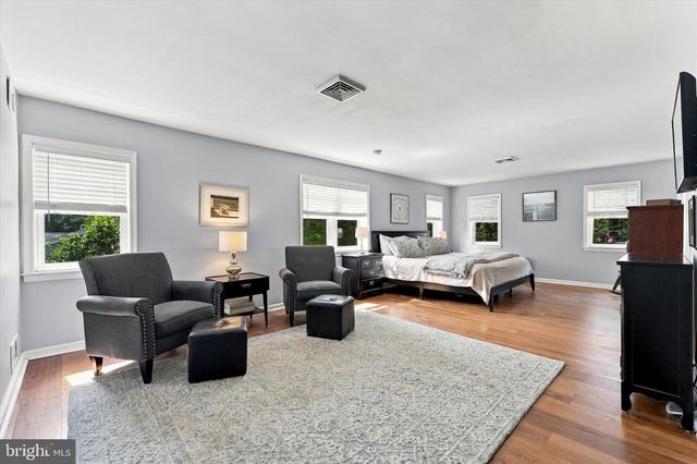 611 ARLINGHAM RD, Flourtown, PA 19031
