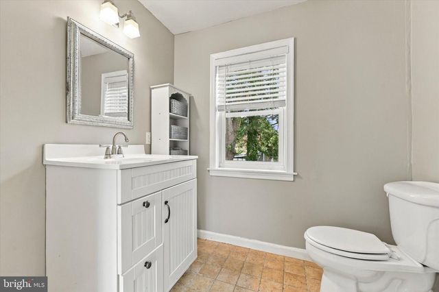 611 ARLINGHAM RD, Flourtown, PA 19031