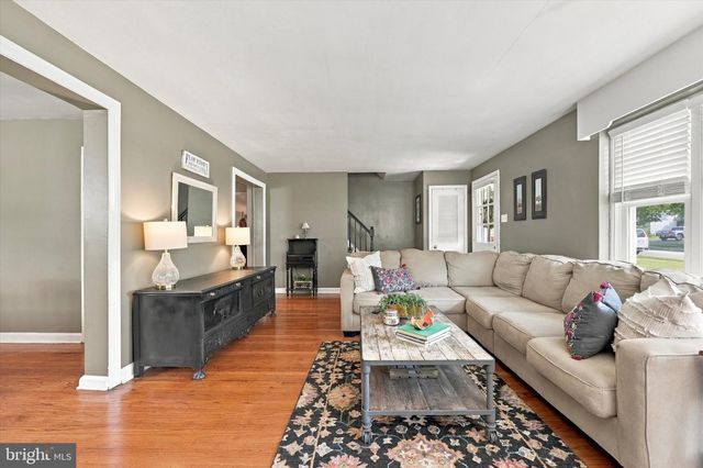 611 ARLINGHAM RD, Flourtown, PA 19031