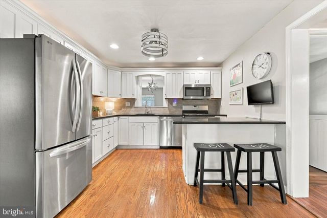 611 ARLINGHAM RD, Flourtown, PA 19031