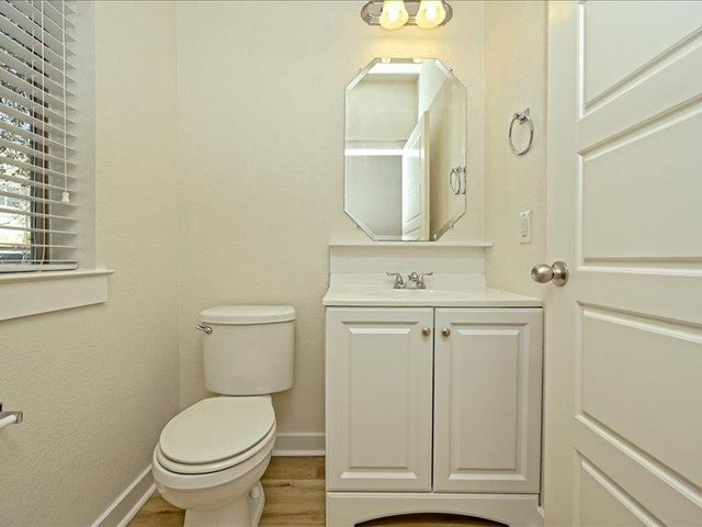 2101 Rivers Edge WAY 29, Austin, TX 78741