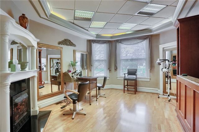 409 N Jefferson St, New Castle, PA 16101