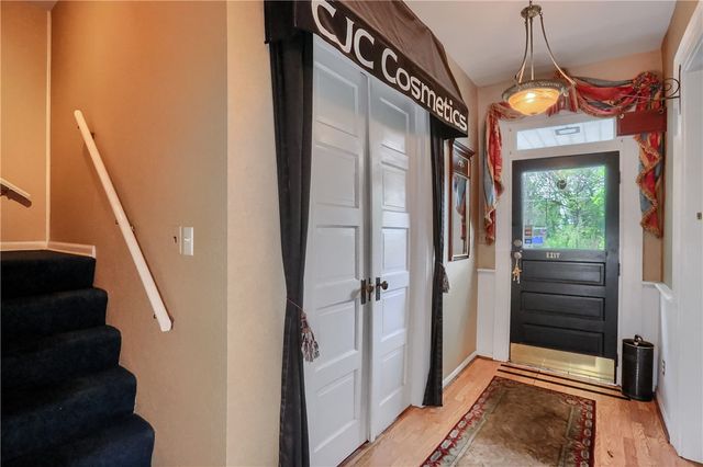 409 N Jefferson St, New Castle, PA 16101