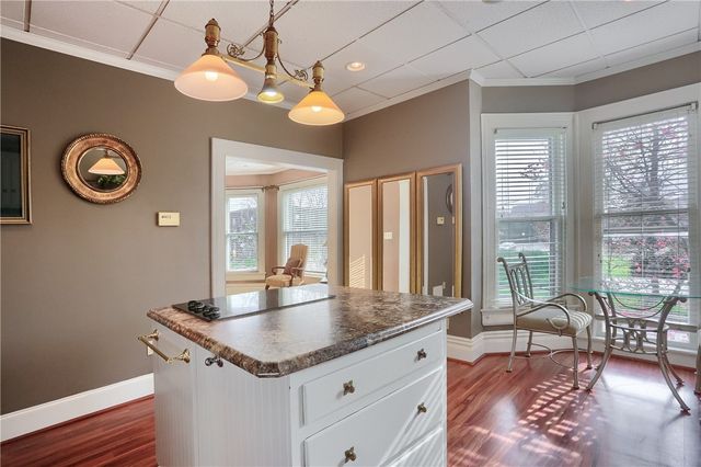 409 N Jefferson St, New Castle, PA 16101