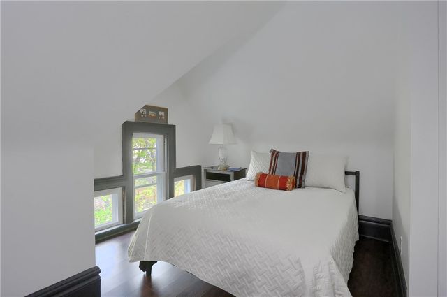 409 N Jefferson St, New Castle, PA 16101