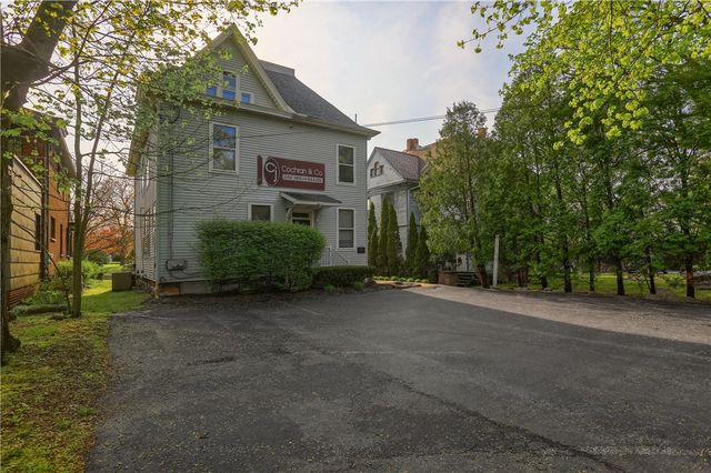 409 N Jefferson St, New Castle, PA 16101