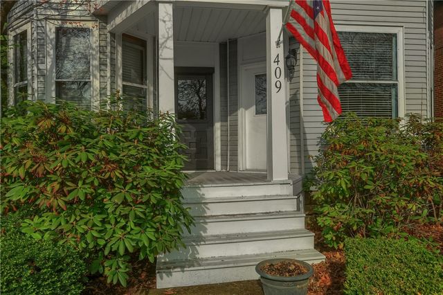 409 N Jefferson St, New Castle, PA 16101