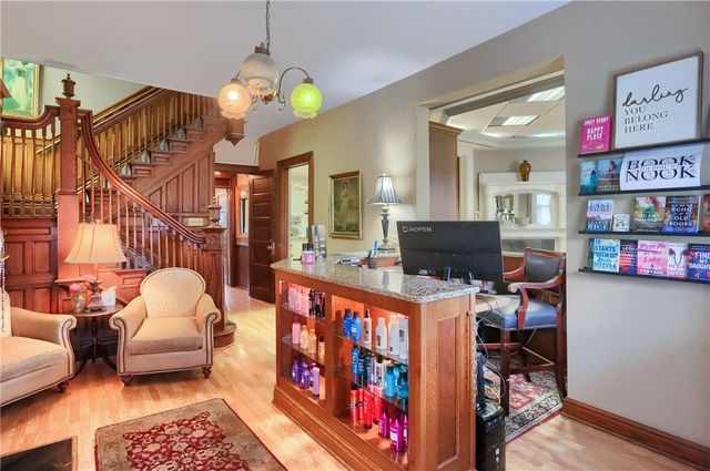 409 N Jefferson St, New Castle, PA 16101