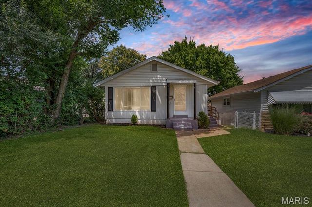 3711 Wabash Avenue, St Louis, MO 63109