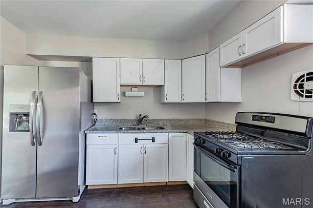 3711 Wabash Avenue, St Louis, MO 63109