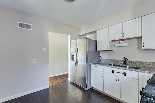 3711 Wabash Avenue, St Louis, MO 63109