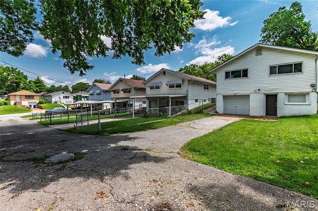 3711 Wabash Avenue, St Louis, MO 63109