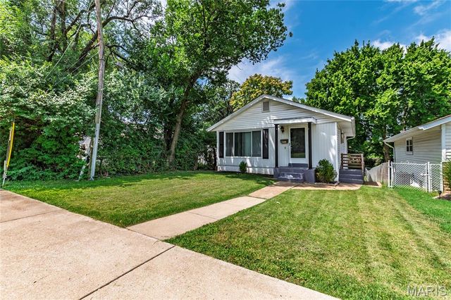 3711 Wabash Avenue, St Louis, MO 63109