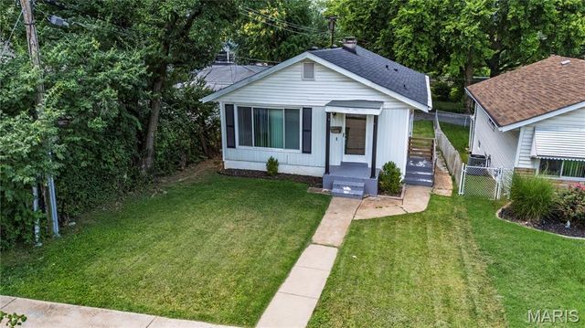 3711 Wabash Avenue, St Louis, MO 63109
