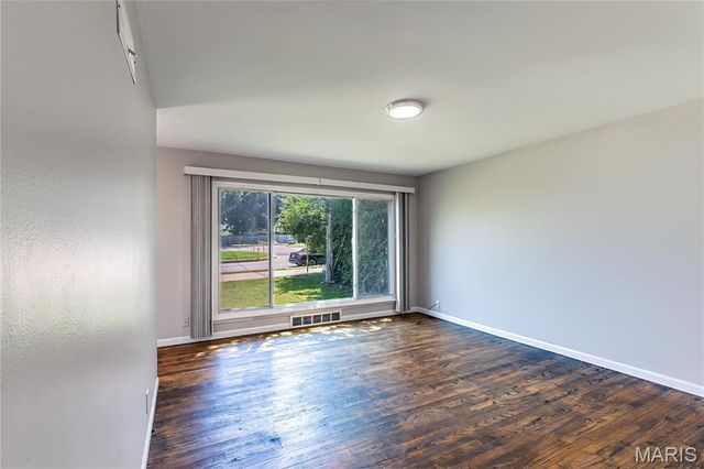 3711 Wabash Avenue, St Louis, MO 63109