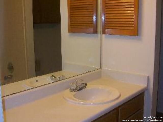 14422 Waddesdon Bluff, San Antonio, TX 78233