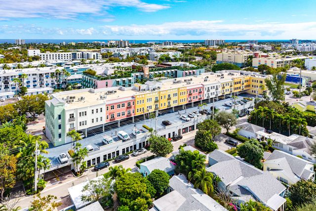 201 NE 1st Avenue, Delray Beach, FL 33444