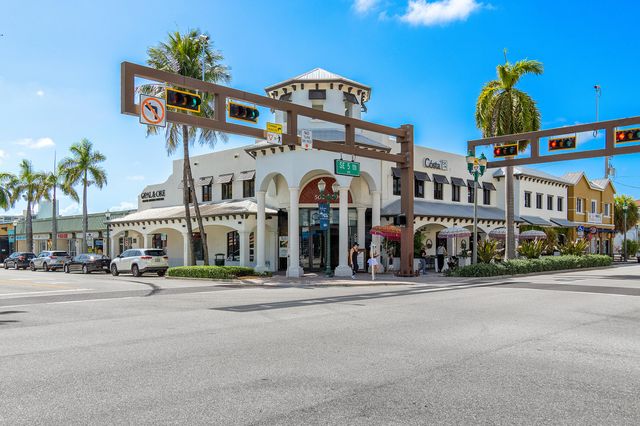 201 NE 1st Avenue, Delray Beach, FL 33444