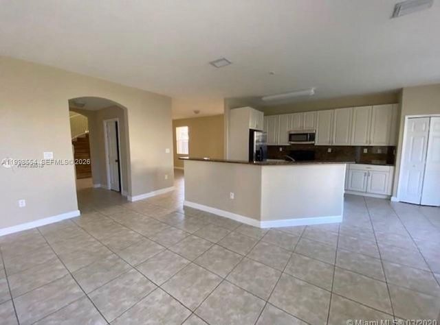 11801 SW 152nd Path, Miami, FL 33196