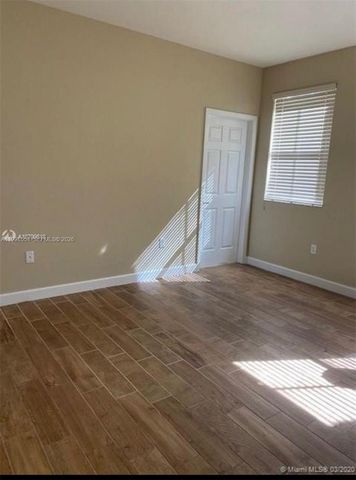 11801 SW 152nd Path, Miami, FL 33196