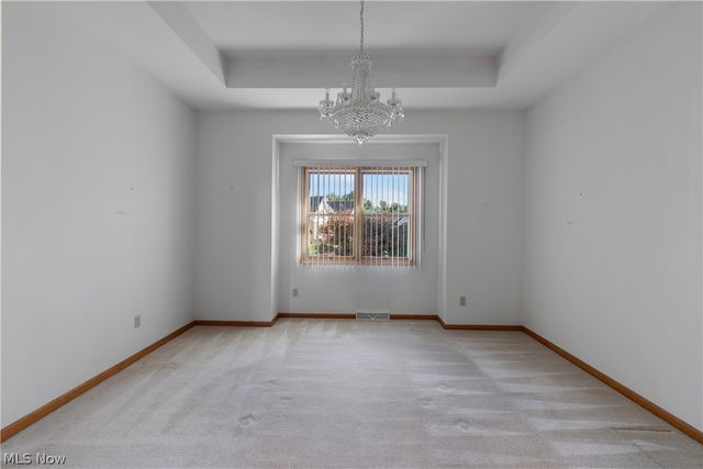 1315 Fieldcrest Drive, Wadsworth, OH 44281