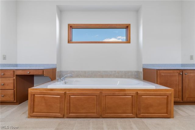 1315 Fieldcrest Drive, Wadsworth, OH 44281