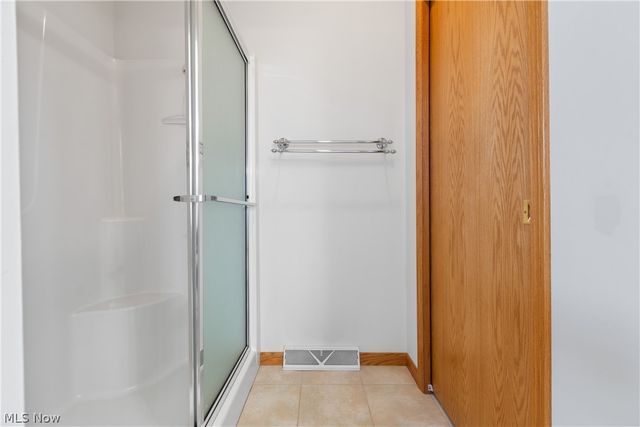 1315 Fieldcrest Drive, Wadsworth, OH 44281