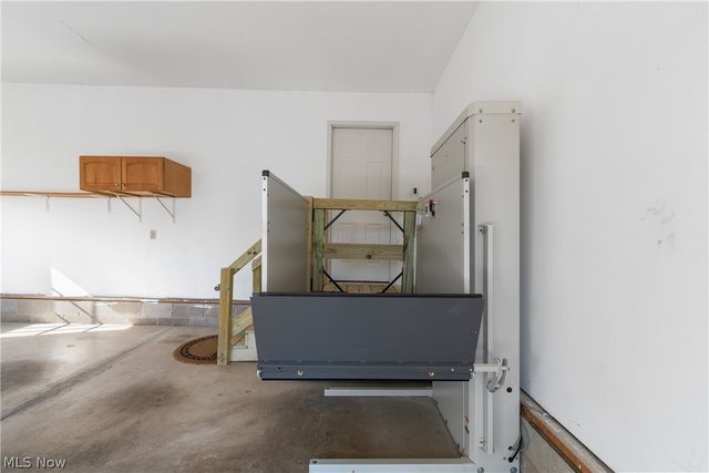 1315 Fieldcrest Drive, Wadsworth, OH 44281